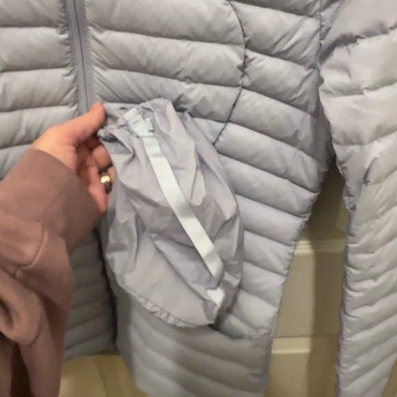 Lululemon Pack It Down Jacket
Blue Linen - Picture 16 of 16